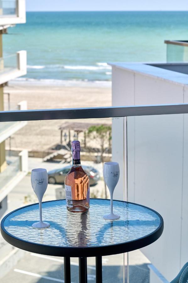 Teona - Infinity Pool & Spa Resort Нэводари Экстерьер фото